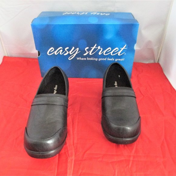 easy street origin clog